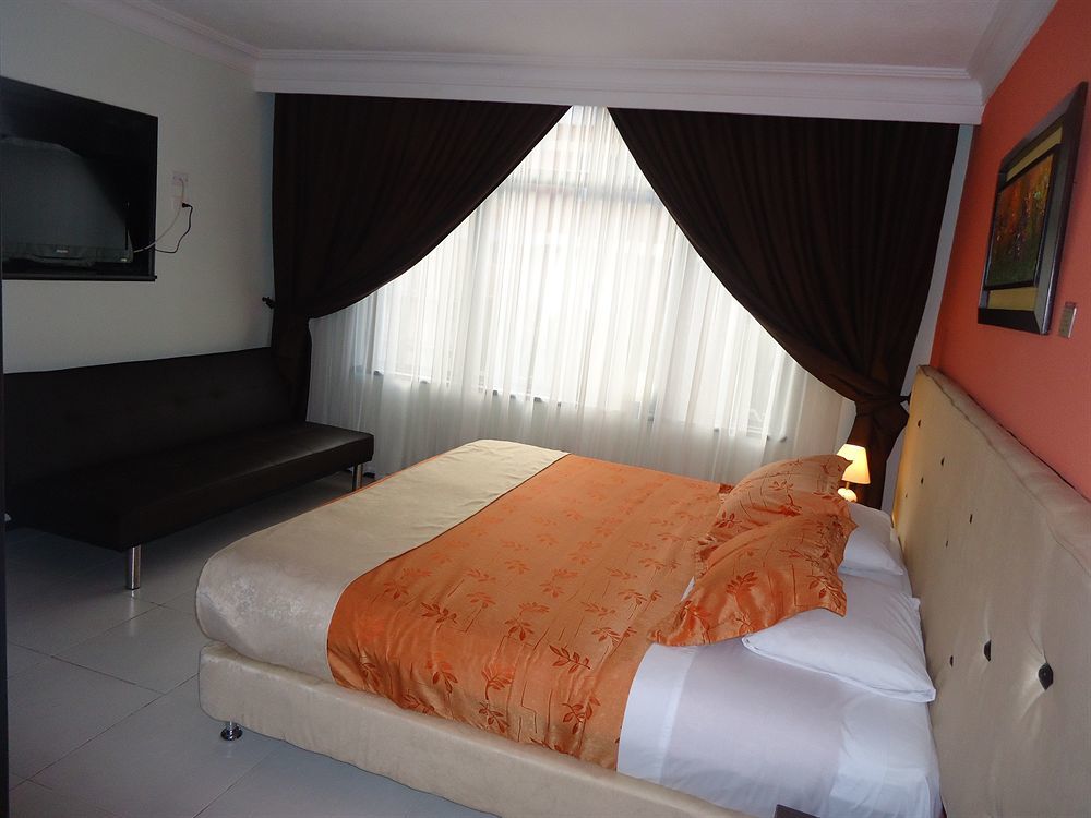 Hotel Central House A 5 Min De La Embajada Americana Μπογκοτά Εξωτερικό φωτογραφία
