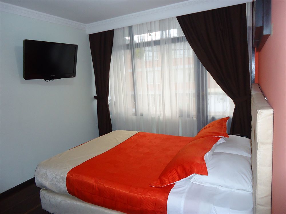 Hotel Central House A 5 Min De La Embajada Americana Μπογκοτά Εξωτερικό φωτογραφία