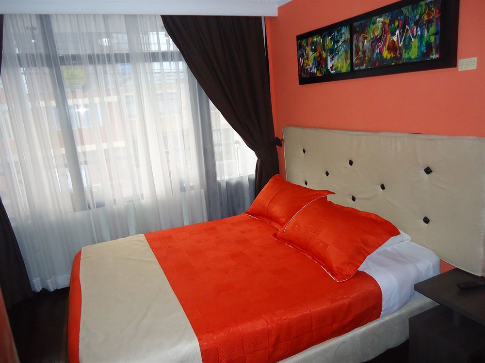 Hotel Central House A 5 Min De La Embajada Americana Μπογκοτά Εξωτερικό φωτογραφία