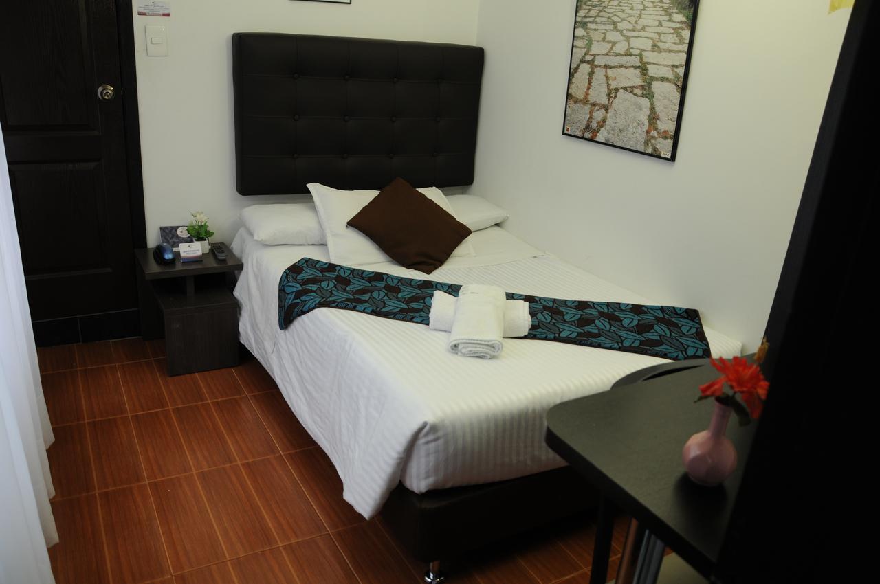 Hotel Central House A 5 Min De La Embajada Americana Μπογκοτά Εξωτερικό φωτογραφία