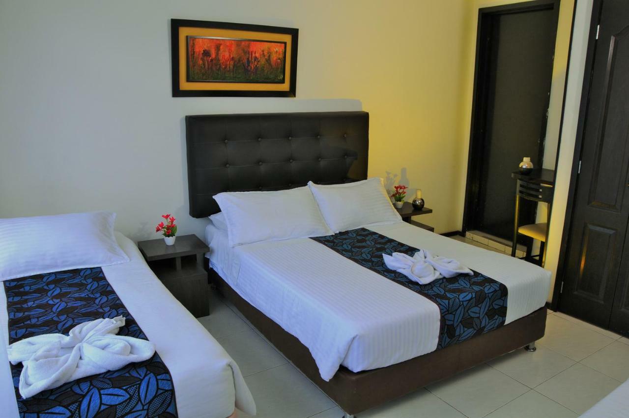 Hotel Central House A 5 Min De La Embajada Americana Μπογκοτά Εξωτερικό φωτογραφία